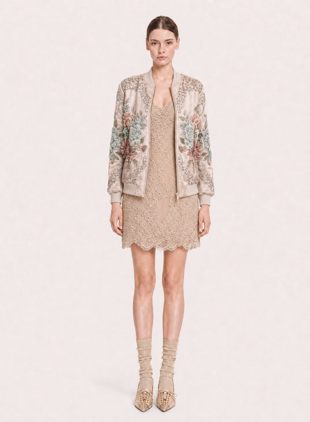 Baroque Court Jacquard Hand-Beaded Cropped Jacket