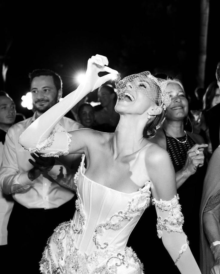 PRIVATE PARTIES & MASQUERADE BALLS